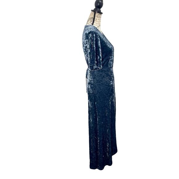 Gianni Bini Blue Crushed Velvet Wrap Midi Dress Size Medium - Picture 6 of 13